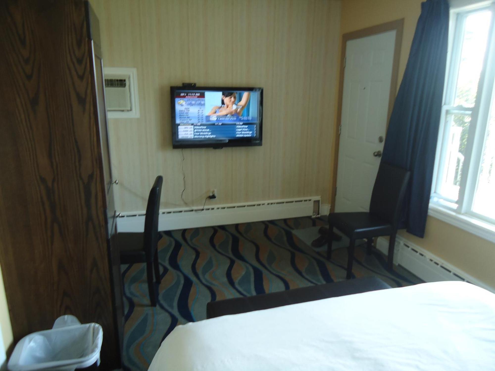 קינגסטון Bayside Inn & Waterfront Suites חדר תמונה