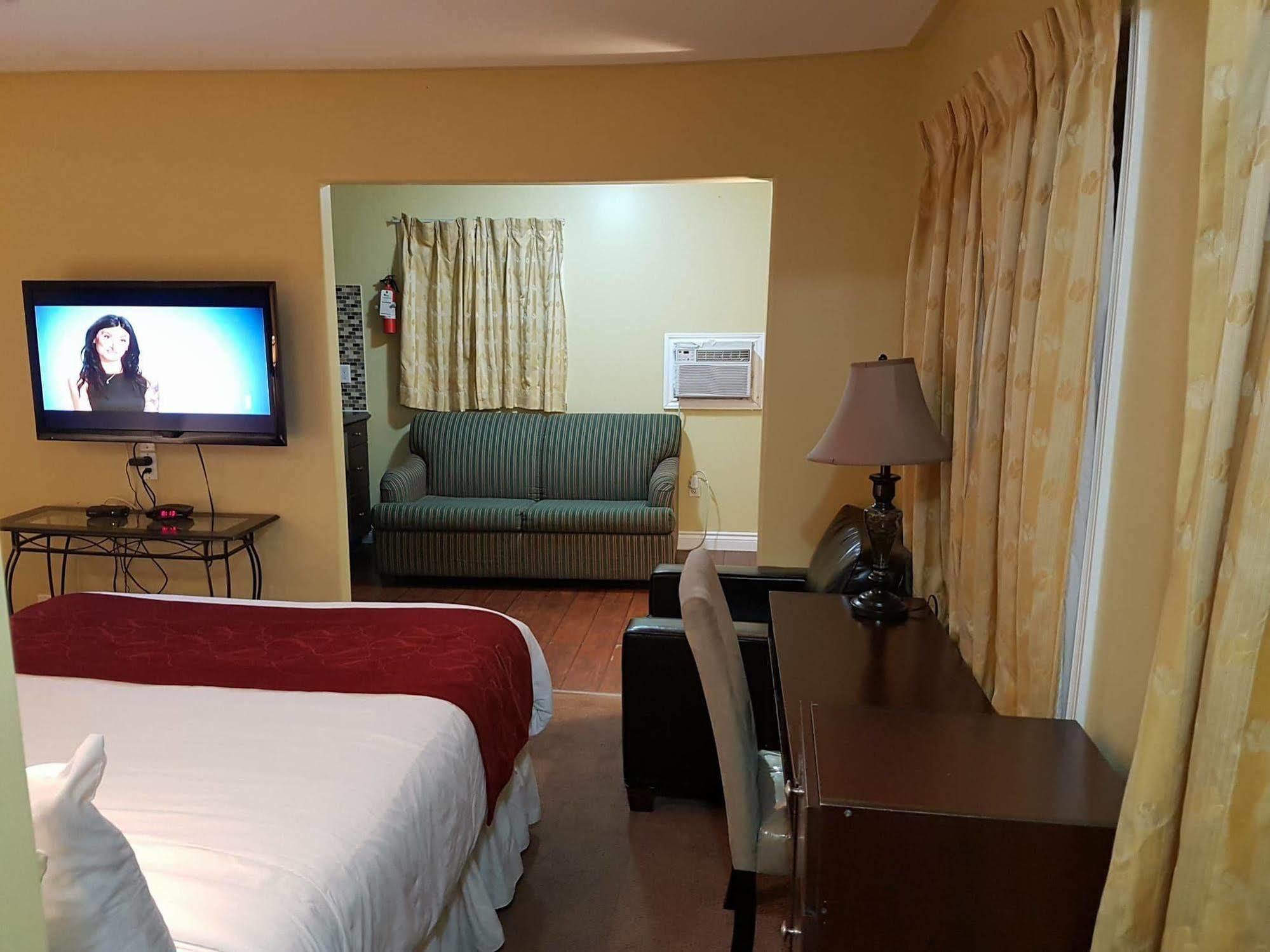 קינגסטון Bayside Inn & Waterfront Suites מראה חיצוני תמונה