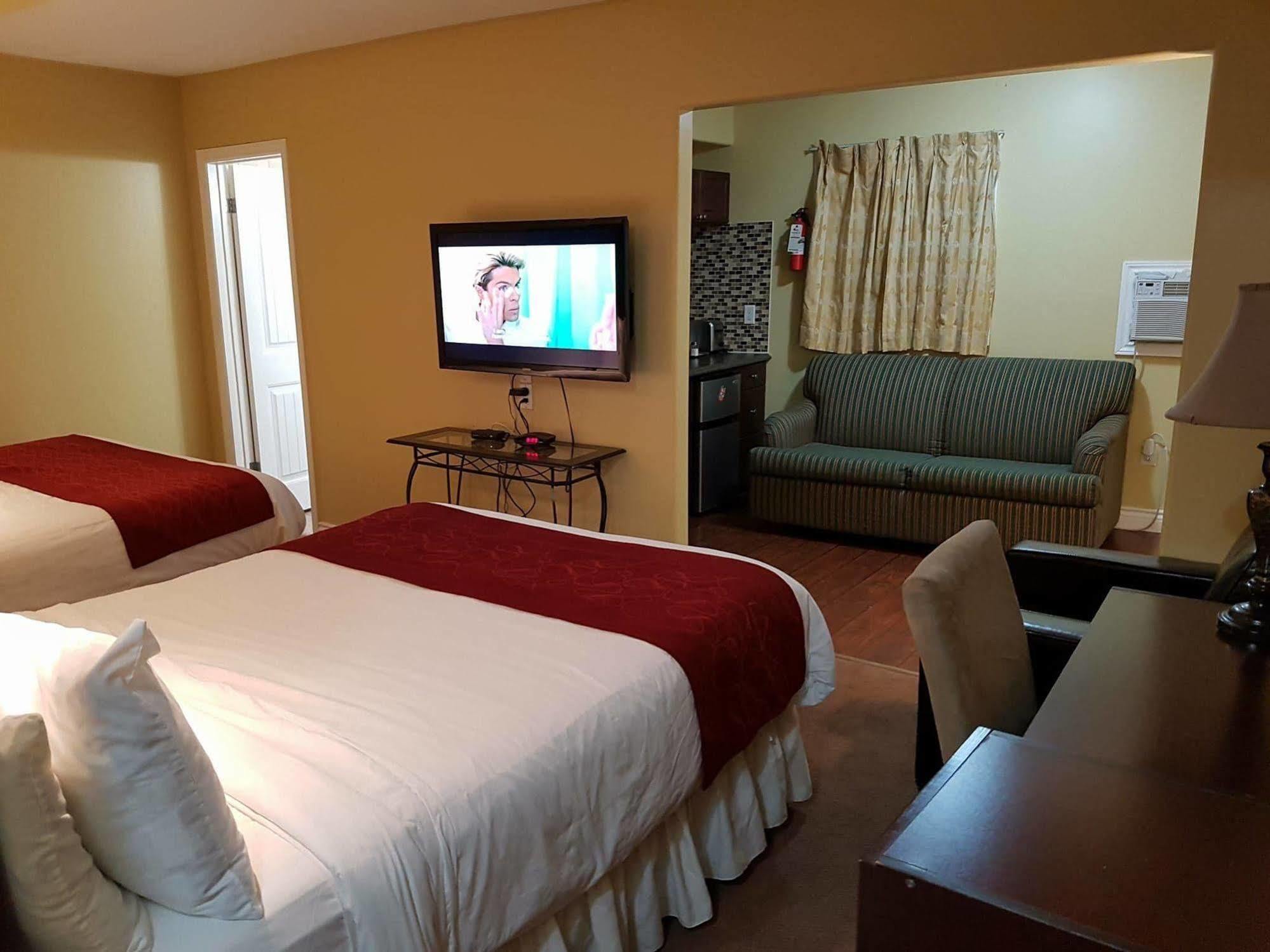 קינגסטון Bayside Inn & Waterfront Suites מראה חיצוני תמונה